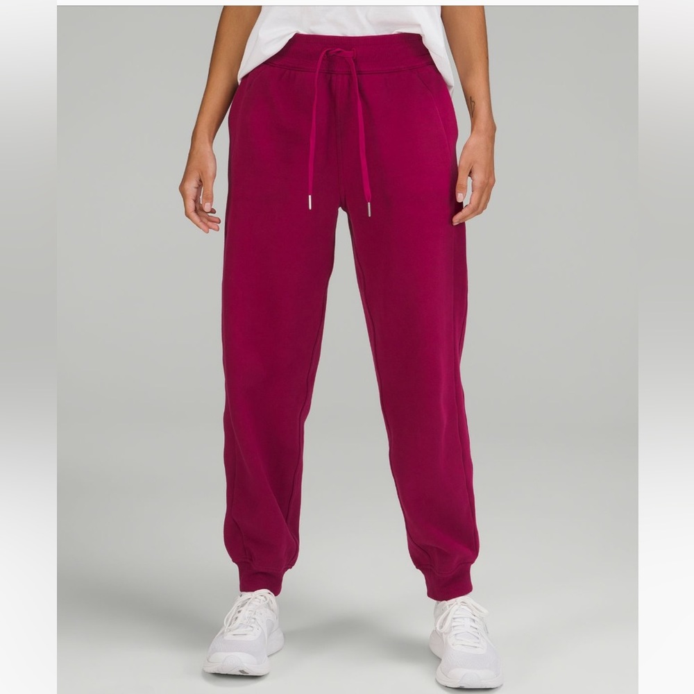 Lululemon Scuba High Rise Jogger